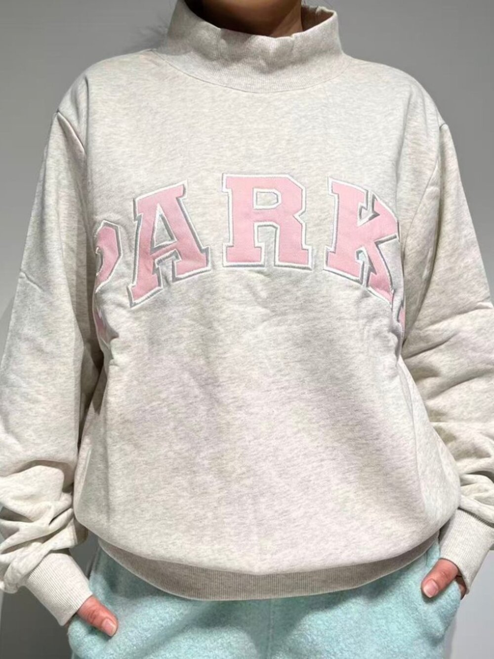 PARKE Mock Neck Sweatshirt Pink Letter Heather Grey L/XL